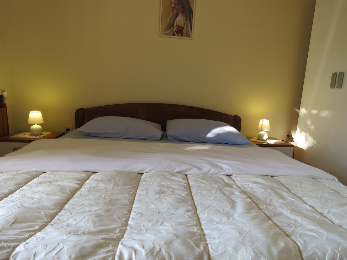 Apartments Palma 诺瓦利娅 客房 照片